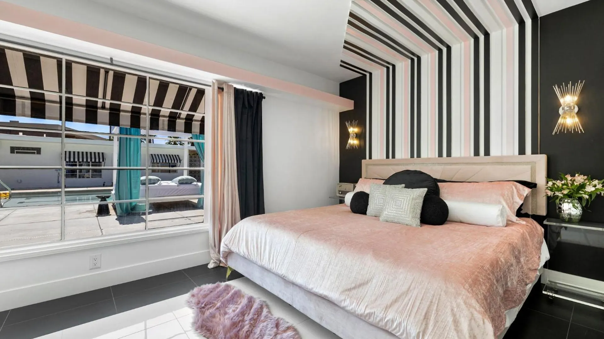The Velvet Rope Ps Hotel Palm Springs United States