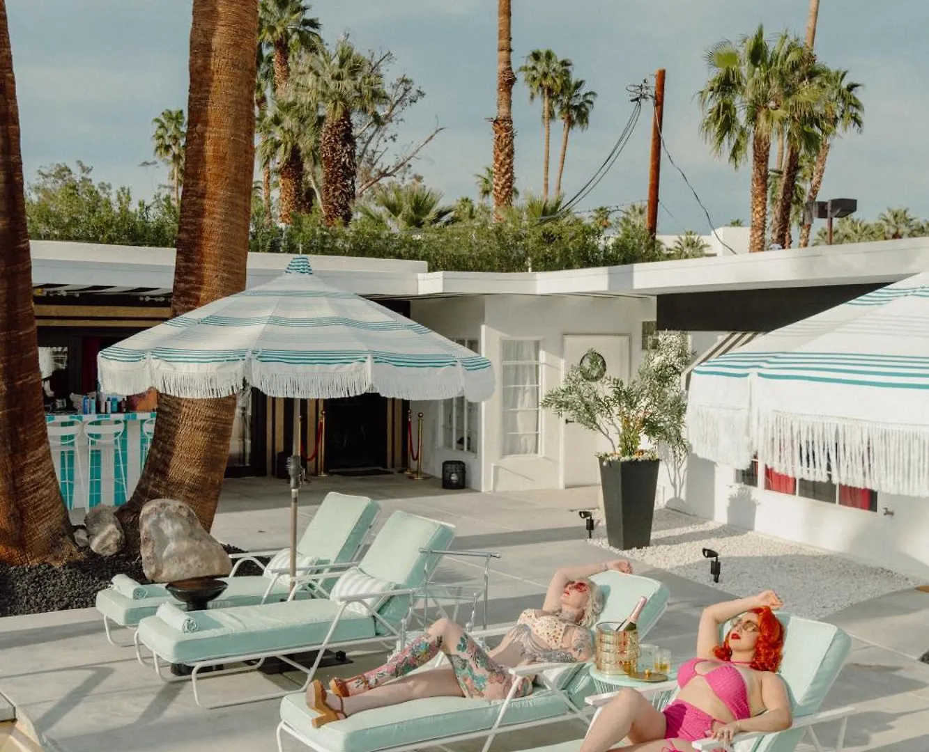 The Velvet Rope Ps Hotel Palm Springs