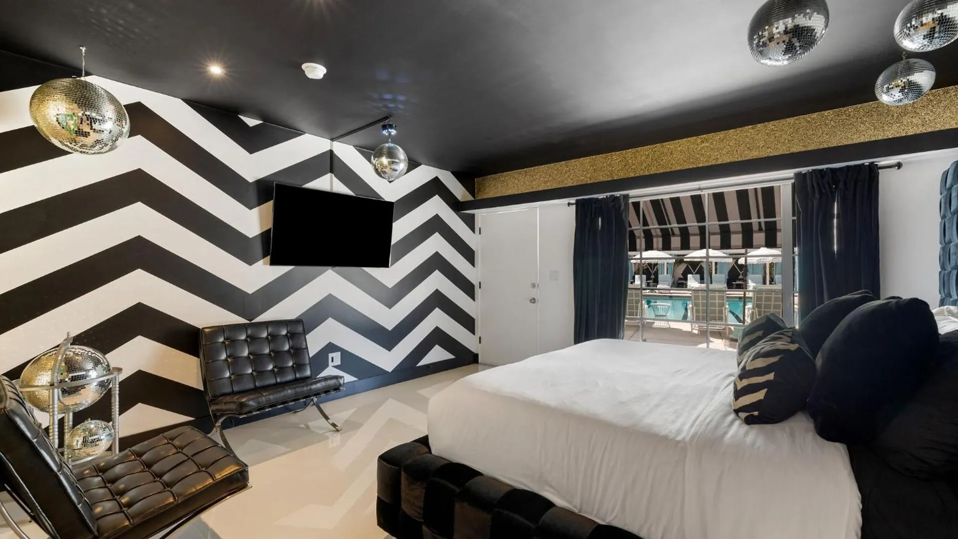 The Velvet Rope Ps Hotel Palm Springs United States